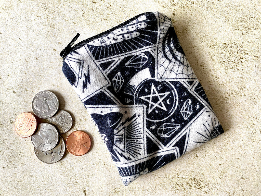 Witchy Mojo Bag – Flannel Crystal Pouch for Runes, Pendulums & Witchy Accessories