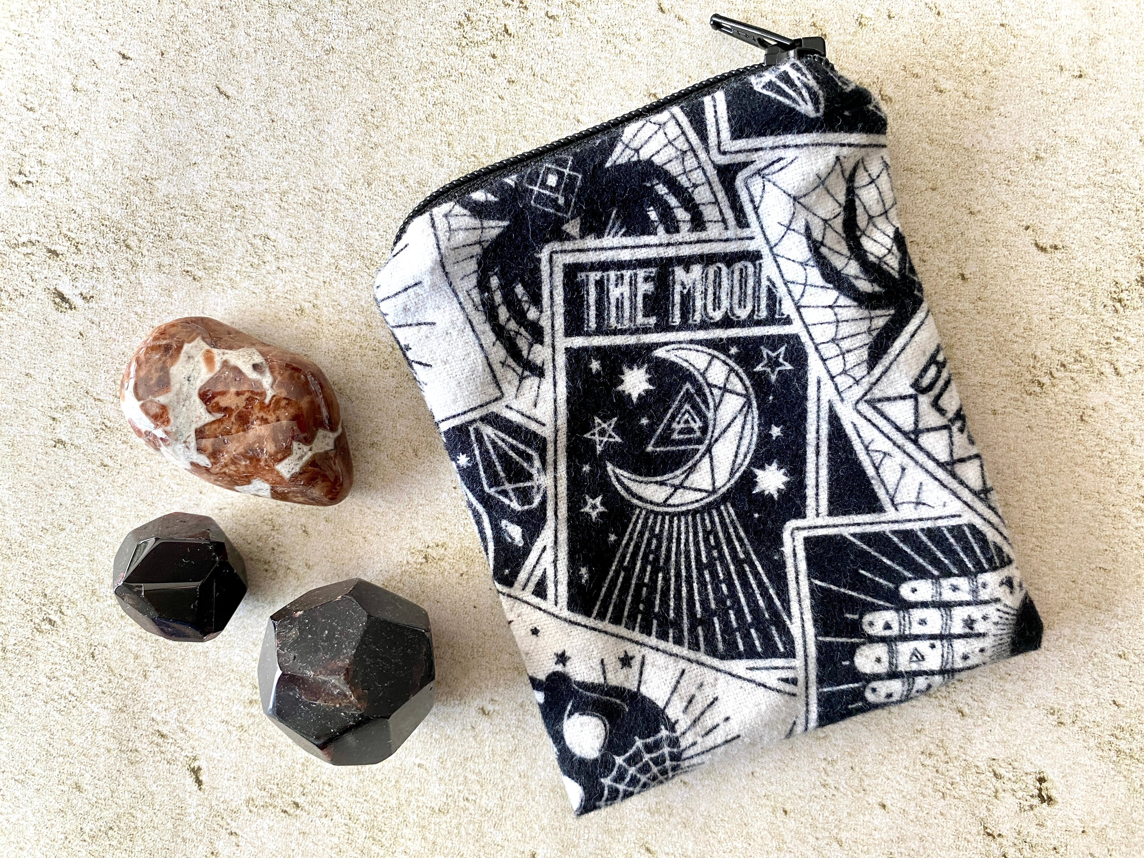 Witchy Mojo Bag – Flannel Crystal Pouch for Runes, Pendulums & Witchy Accessories